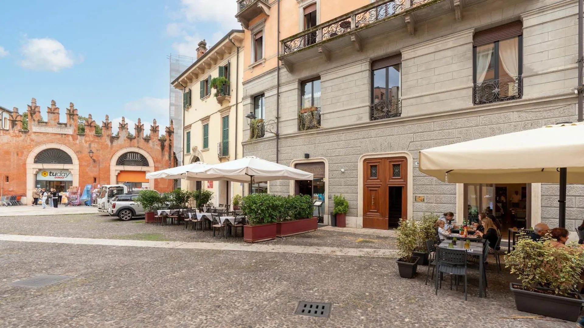 Palazzo Biasini By Postcardsfrom Hotel Verona Italy