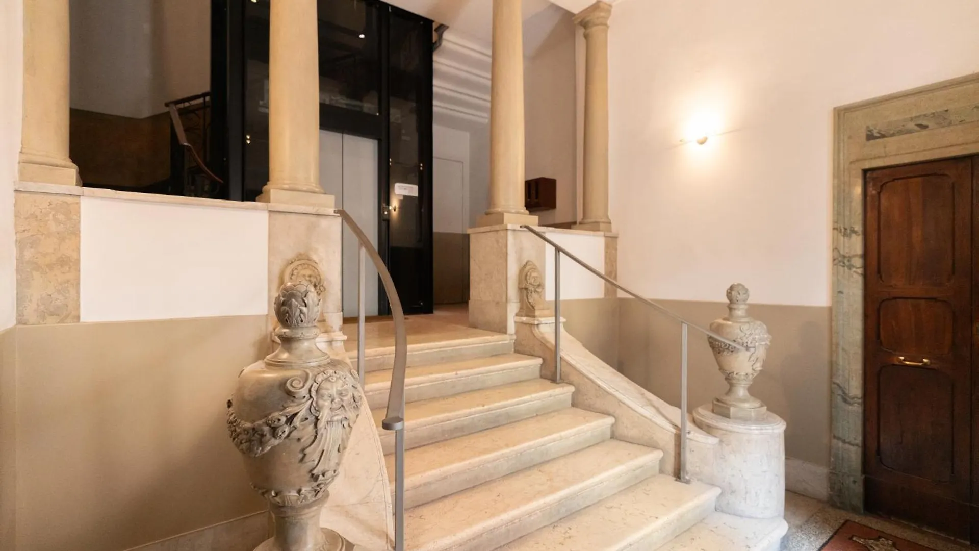Palazzo Biasini By Postcardsfrom Hotel Verona 0*,