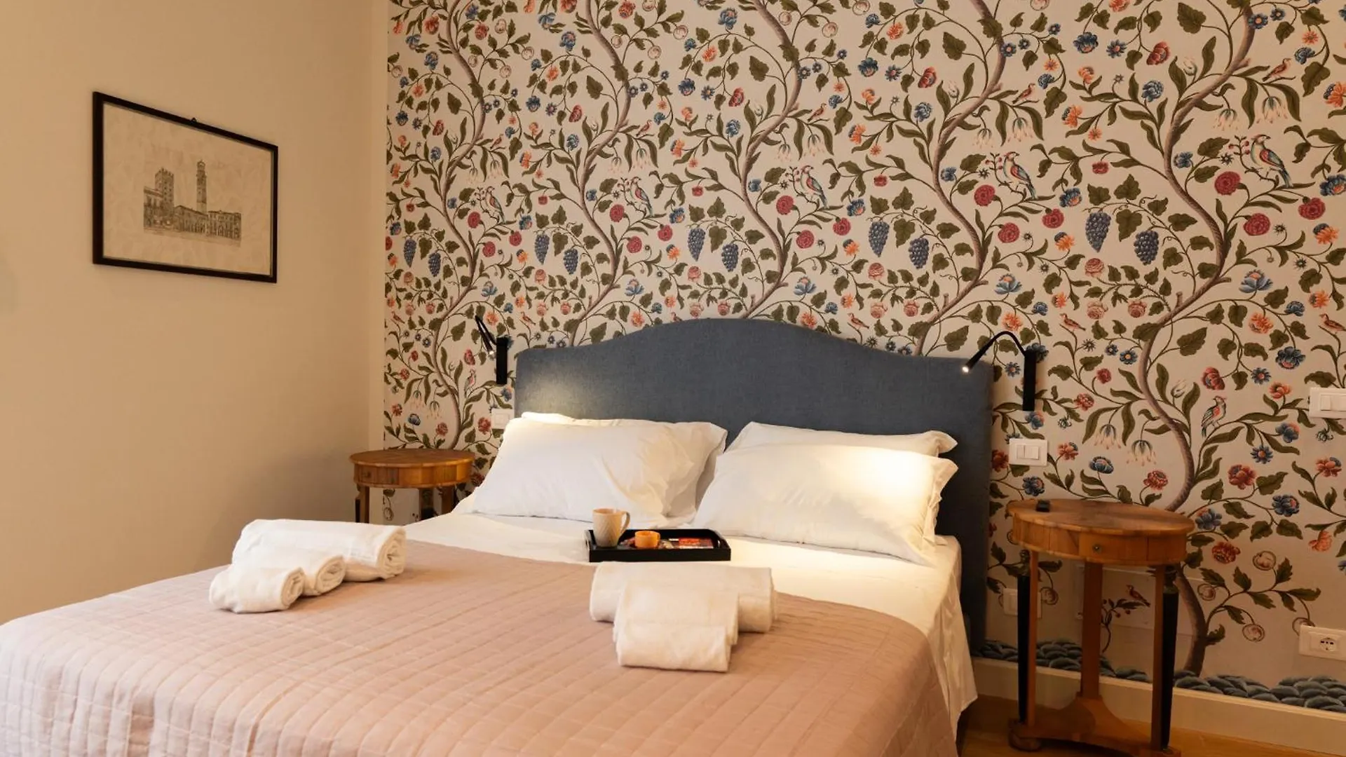 Palazzo Biasini By Postcardsfrom Hotel Verona Italy
