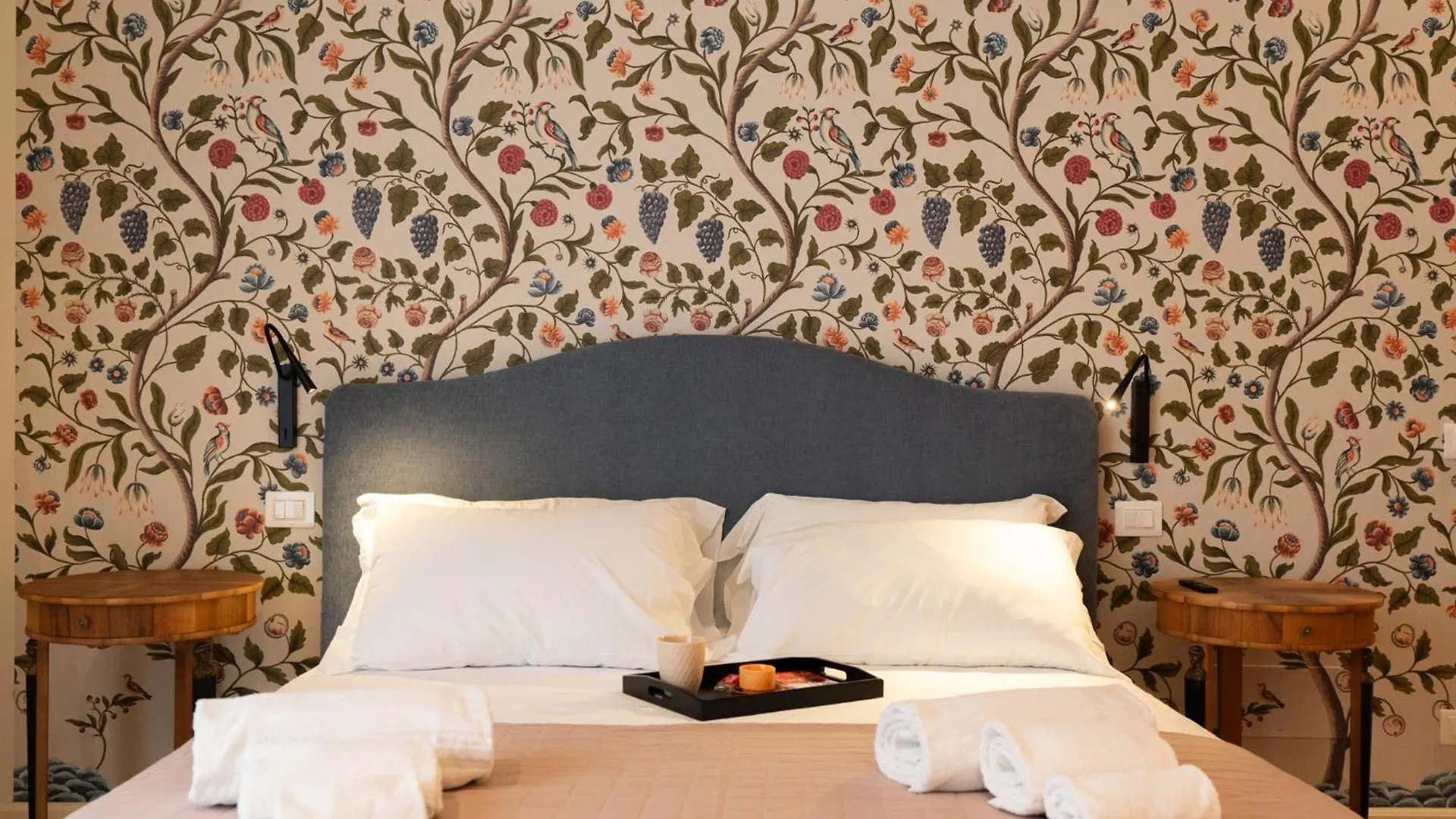 Palazzo Biasini By Postcardsfrom Hotel Verona 0*,  Italy