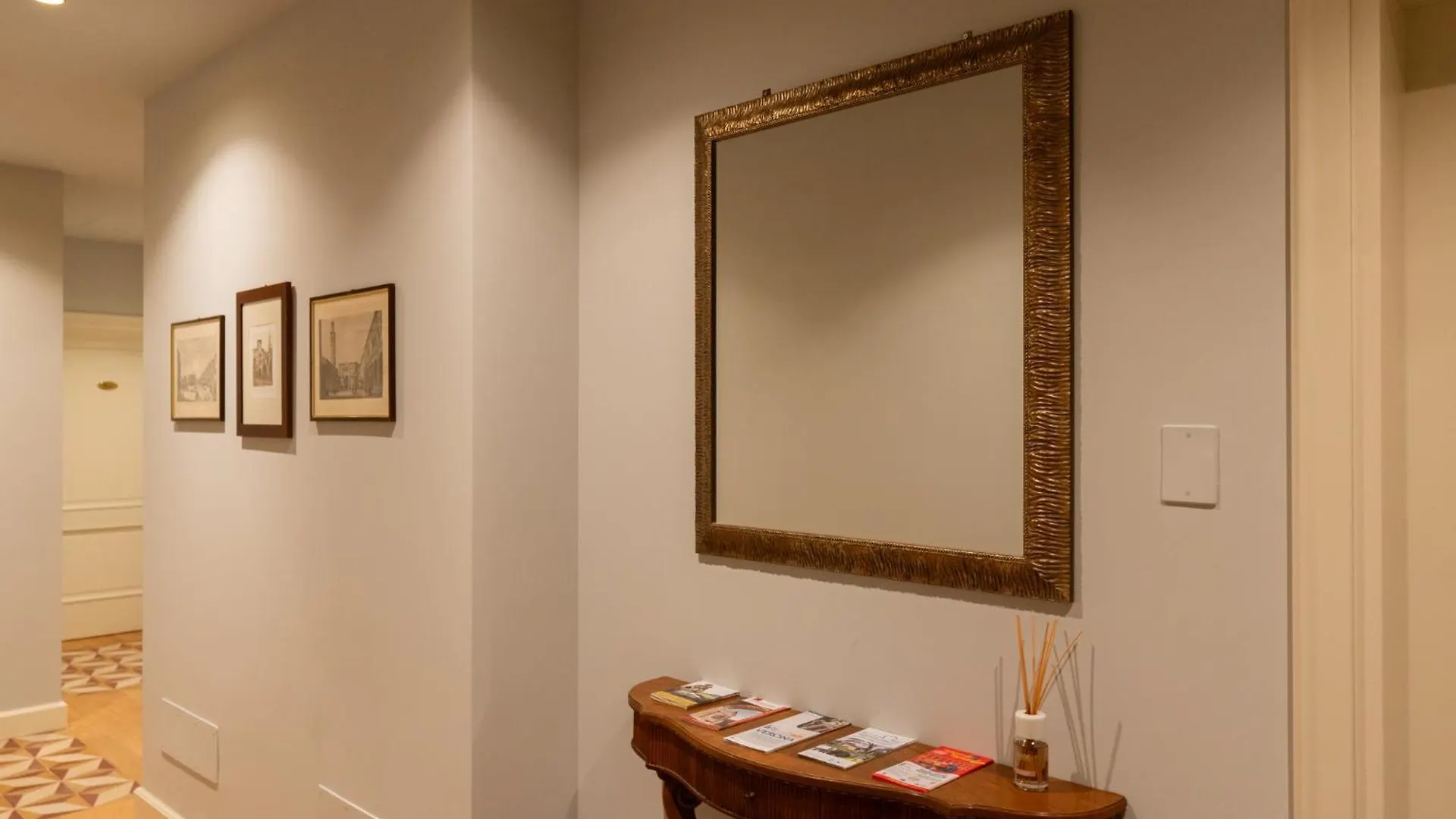 Palazzo Biasini By Postcardsfrom Hotel Verona 0*,